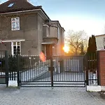 Kamienica Zolnierska 2 Mieszkania Numer 4 I 5