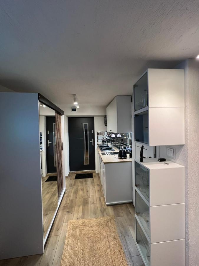 Kamienica Zolnierska 2 Mieszkania Numer 4 I 5 Apartment *