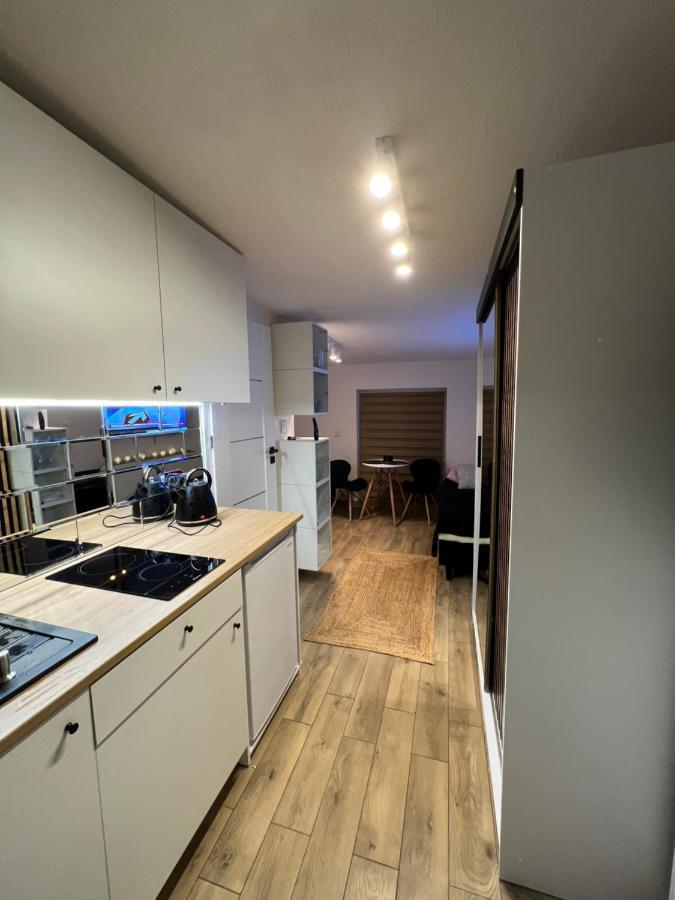 Kamienica Zolnierska 2 Mieszkania Numer 4 I 5 Apartment *