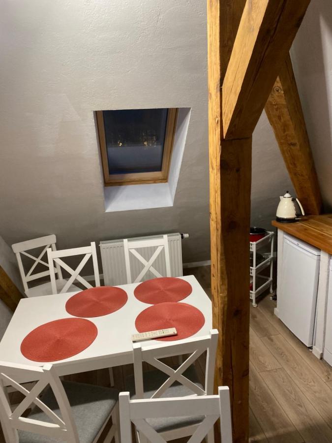 Kamienica Zolnierska 2 Mieszkania Numer 4 I 5 *