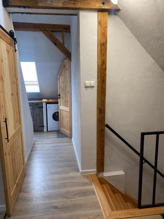 Kamienica Zolnierska 2 Mieszkania Numer 4 I 5 Apartment *